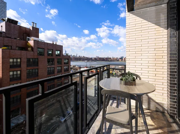 61 Metropolitan Avenue 4C image 3 of 16