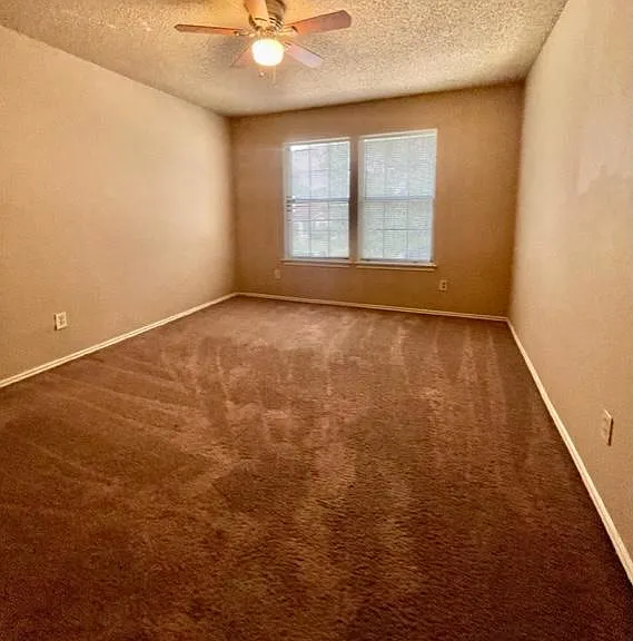 6404 Tempest Dr — Photo 24