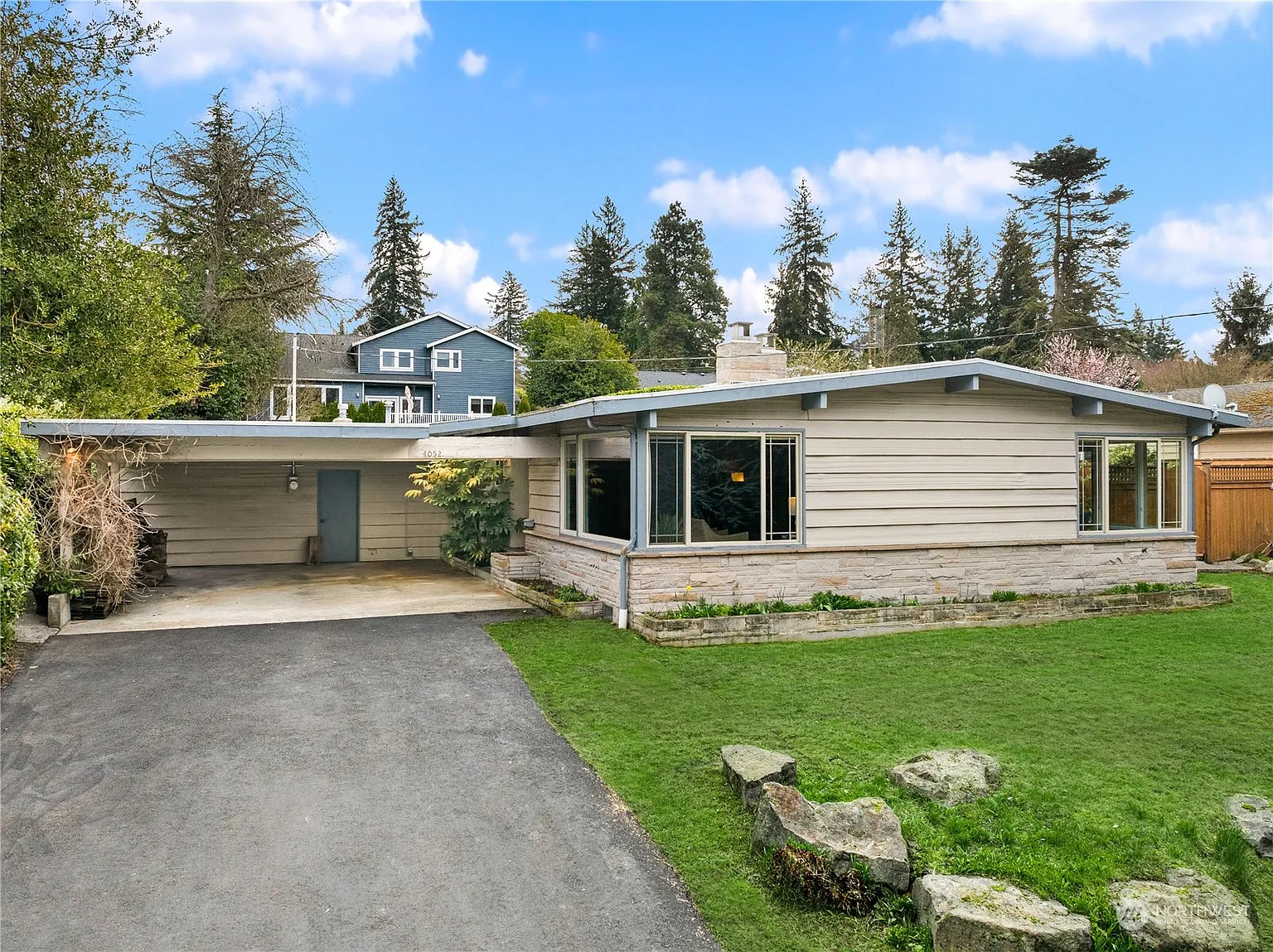 4052 Island Crest Way photo 1