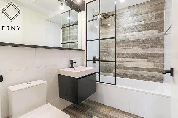 Rented by ERNY LLC | media 28