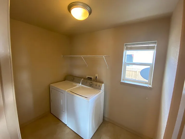 7976 Mount Hayden Dr — Photo 18