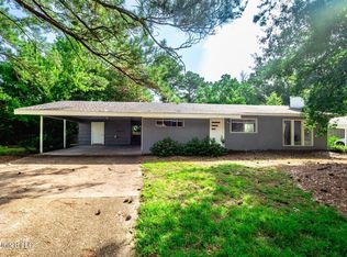 210 Valley Vista Dr, Jackson, MS 39211