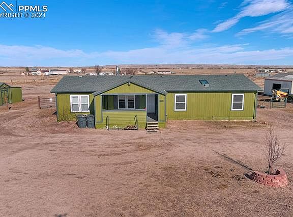 3rd image of 20690 Oasis Ave