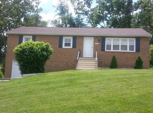 544 Rolling Peaks Way, Scotch Plains, NJ 07076