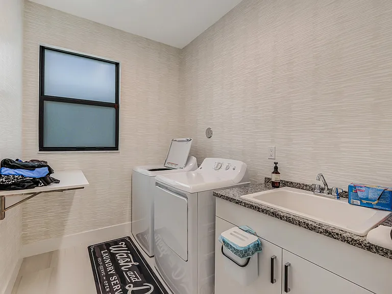 8283 Royal County Down Rd #8283 — Photo 29