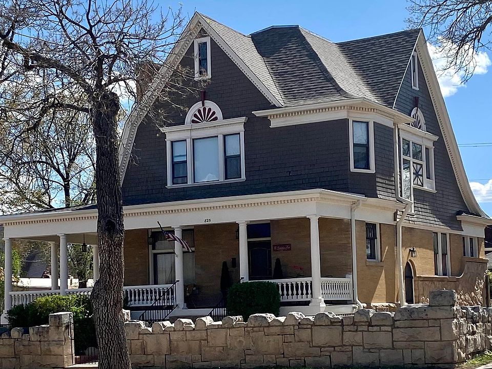 1st image of 825 7th St