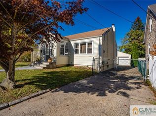 513 Lee Ave, North Brunswick, NJ 08902
