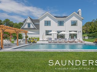 12 Cheviot Rd, Southampton, NY 11968