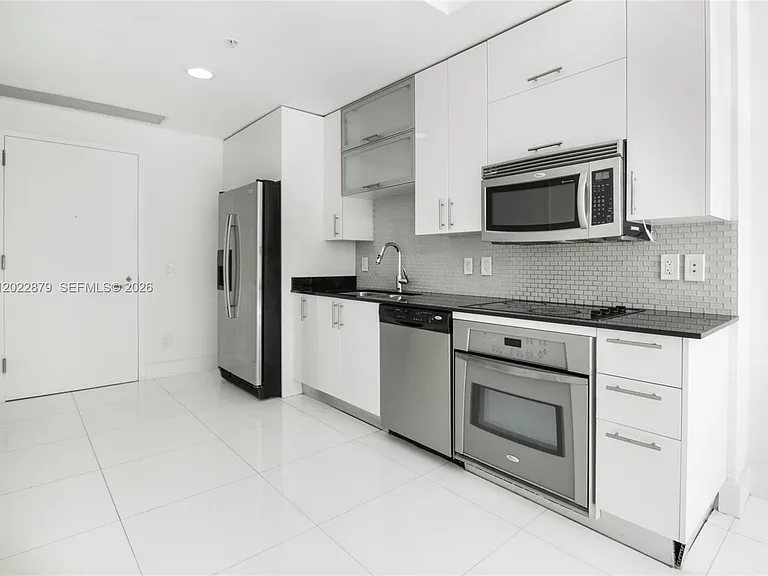 60 SW 13th St #2208 — Photo 7