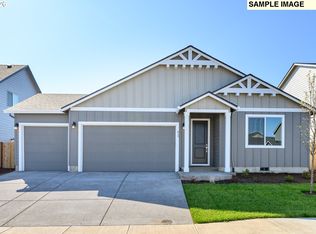 1249 NE Wildwood Dr #215, Estacada, OR 97023
