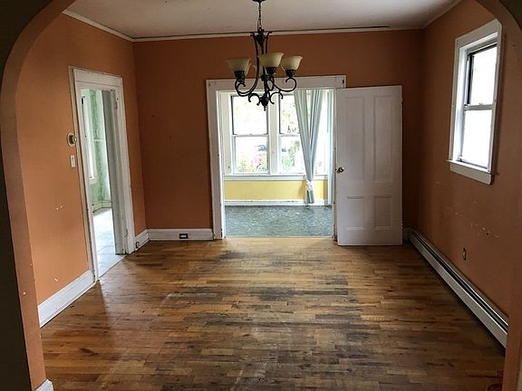 Additional Living Room