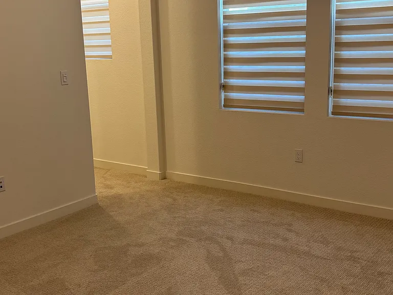 Bed room