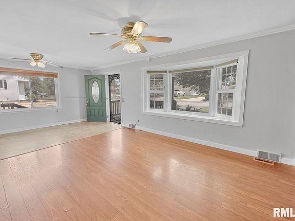 5th image of 4709 Sandron Ave