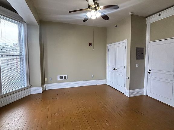 3rd image of 753-755 Saint Helens Ave #401