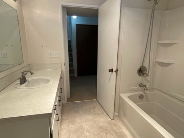 810 Warner Dr APT C, Lewiston, ID 83501