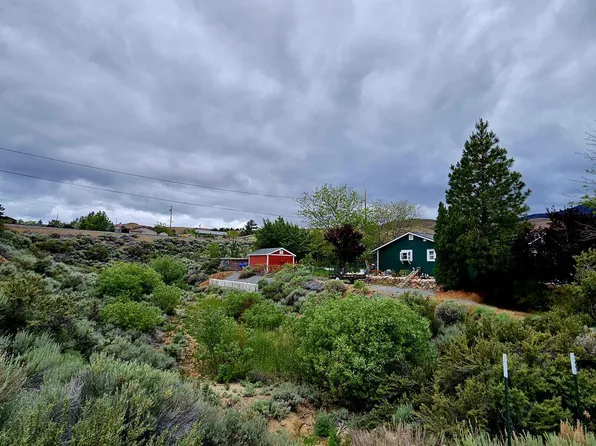 8230 Mohawk Ln, Reno, NV 89506
