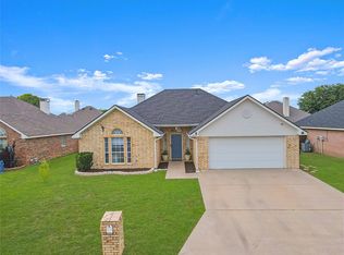 2023 Laney Dr, Sanger, TX 76266