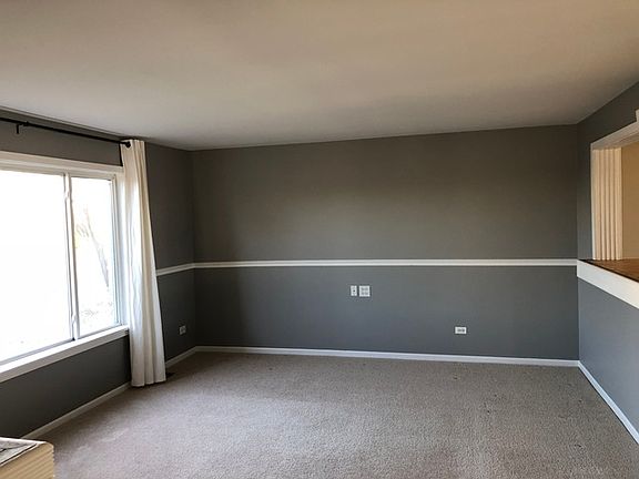 5th image of 443 S Orchard Dr