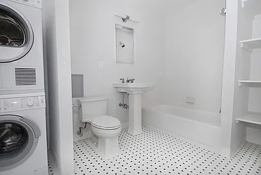 Rented by Brooklyn Heights Real Estate Inc