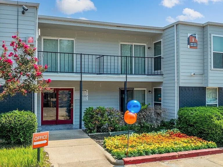 Villa Rosita Apartments — Photo 14