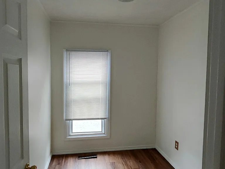 104 S Tecumseh St #1 — Photo 3