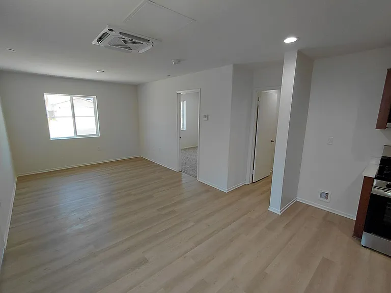 475 Palomino Ct — Photo 4