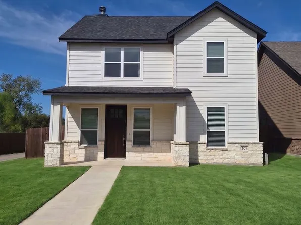 605 The Cottages Dr, Godley, TX 76044
