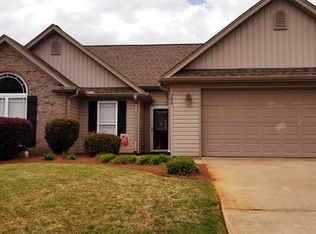 388 Split Oak Ln, Inman, SC 29349
