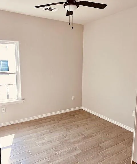 11907 Nelwood St — Photo 13