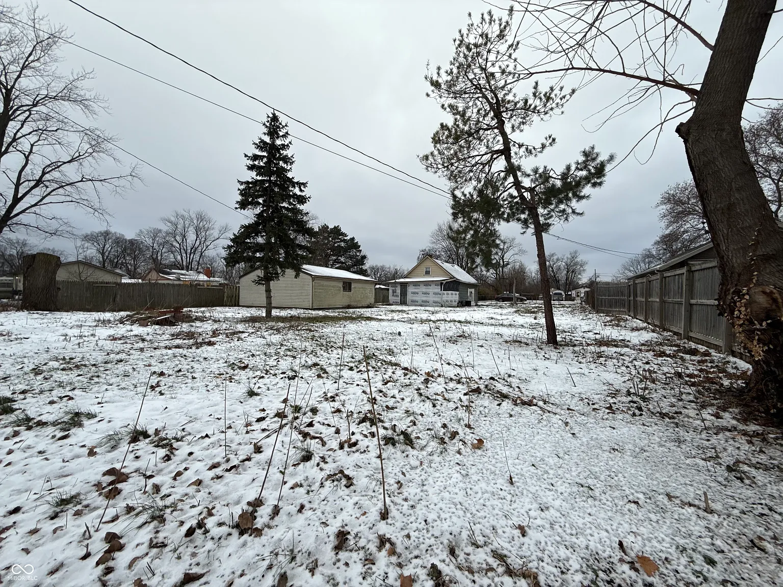 1035 Westbrook Ave photo 1
