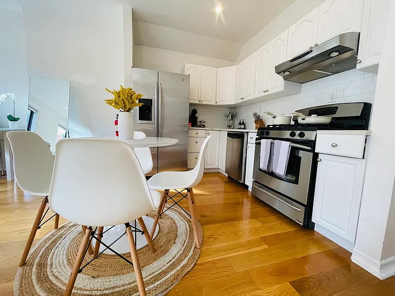 134 Wayne St #2 — Photo 8