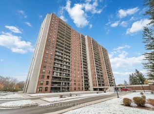 665 Bathgate Dr #311, Ottawa, ON K1K 3Y4