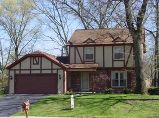 2412 Chriswood Rd, Toledo, OH 43617