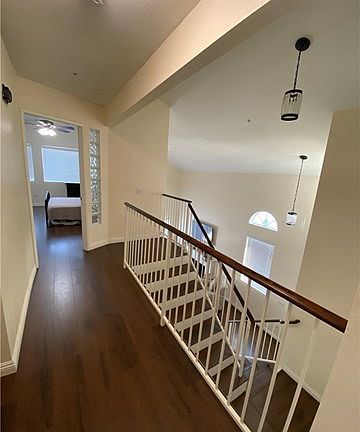 3rd image of 11419 Gold Hill Ave