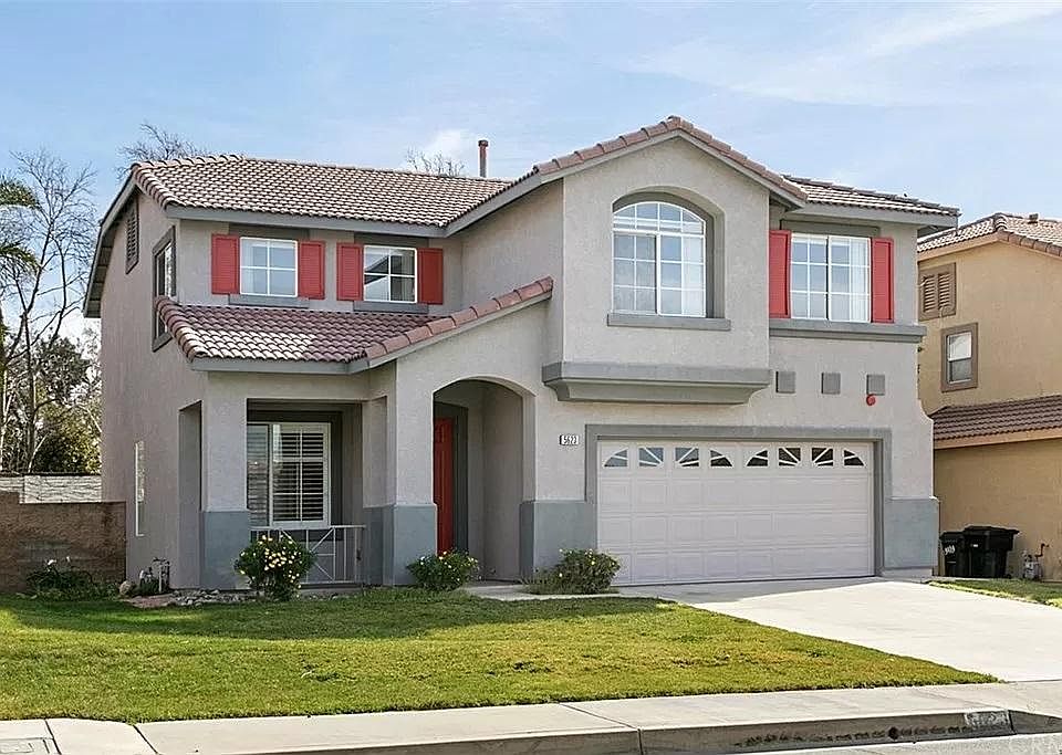 1st image of 5623 Lone Pine Dr