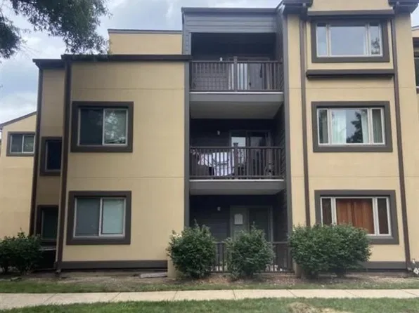 1305 Sayre Dr, Princeton, NJ 08540