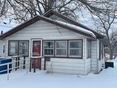 1252 E 23rd St, Des Moines, IA, 50317