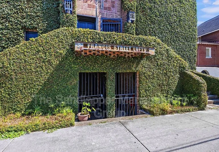 2 Francis St #A — Photo 1