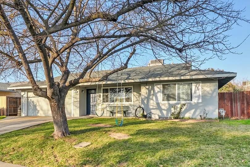 1st image of 3716 Wrigley Cir