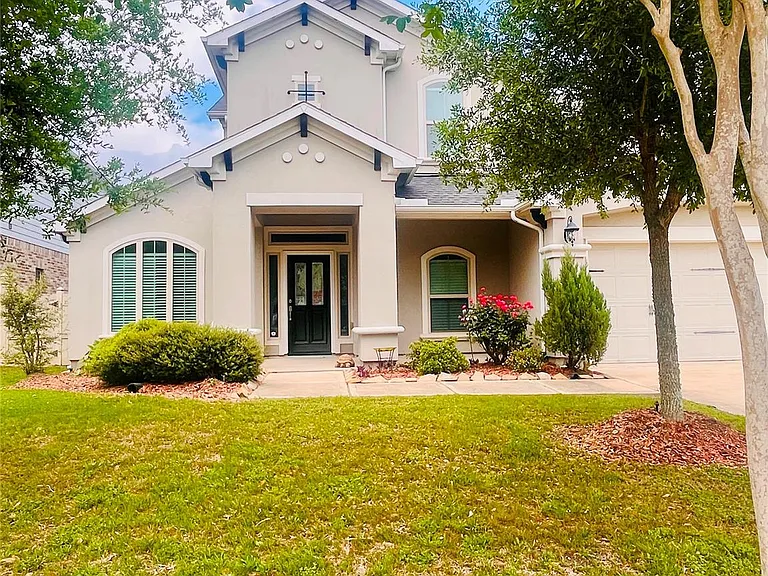 127 Round Lake Dr — Photo 16