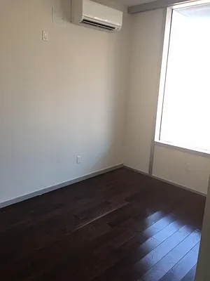 Rented by Loom Group | media 107