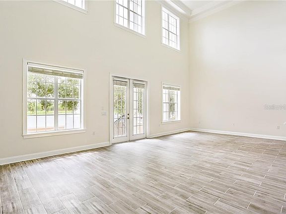 5th image of 350 Newbury Pl N