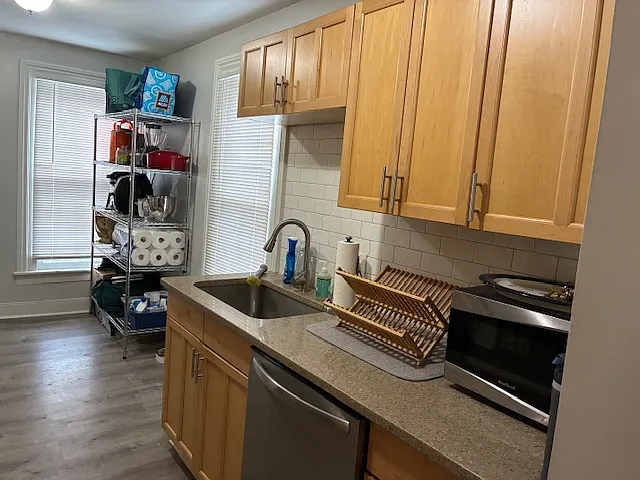 Kitchen - 34 Canfield Pl #2