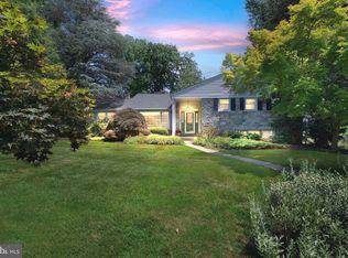165 Woodpecker Rd, Jenkintown, PA 19046