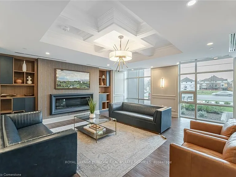 460 Dundas St E #230 — Photo 26