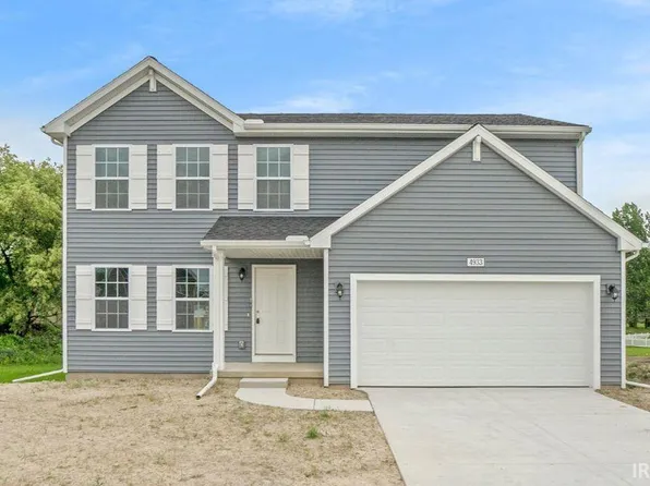 102 Sparrow Dr, Walkerton, IN 46574