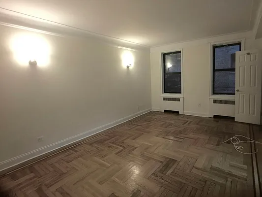 Rented by Sovereign Associates | media 6