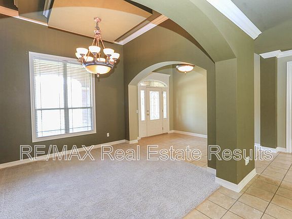 5th image of 5602 S Bent Tree Dr