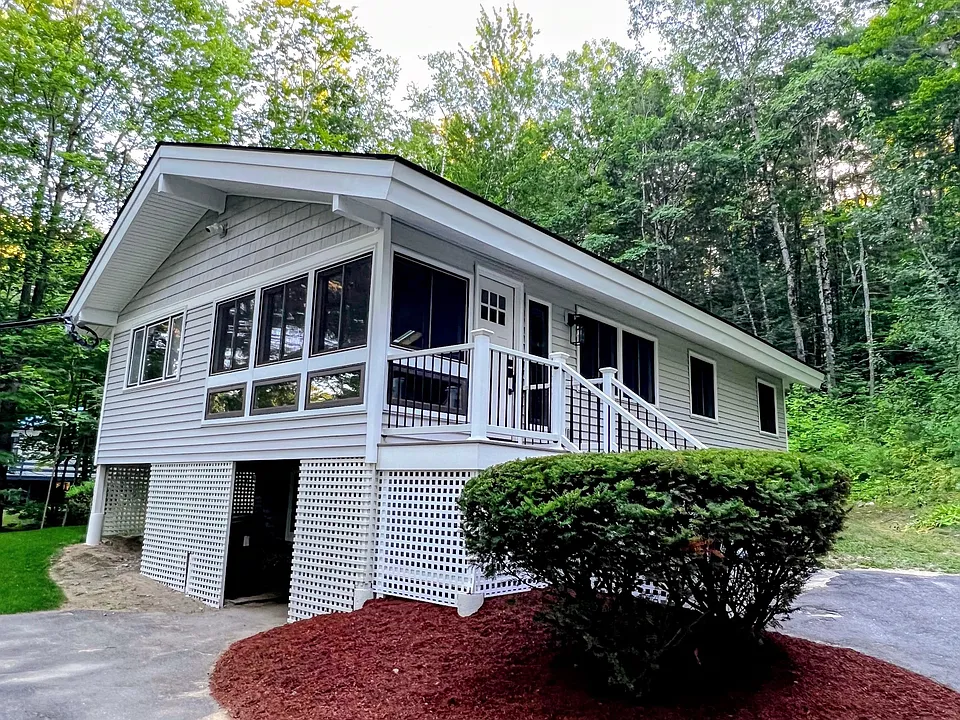 69 Scenic Dr