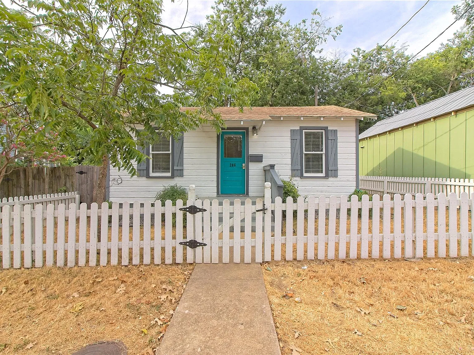 1 bed, 1.0 bath, 546 sqft, $1,350 — Photo 1